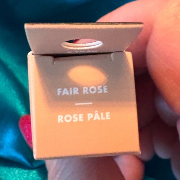 ELF HYDRATING CAMO CONCEALER FAIR ROSE Satin Full Coverage Contour Highlight NWT - Picture 2 of 2